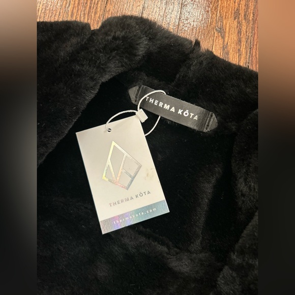 Therma Kota LINDY Reversible Shearling Vest - Picture 8 of 17